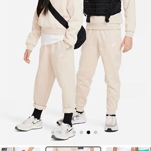 Nike Kids Tan Jogger Sweats | Nike Sportswear Club Fleece
